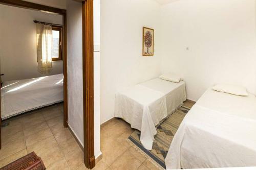 Central House With Shared Pool Near Paradise Bay In Bodrum