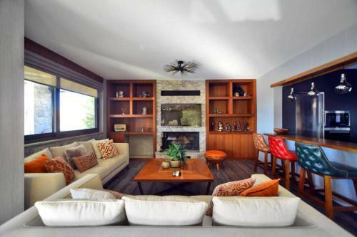 Luxury 3 Br Villa With A Private Pool In Yal?kavak