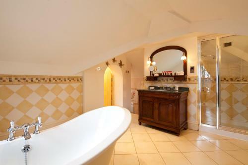 Kilworth House Hotel And Theatre