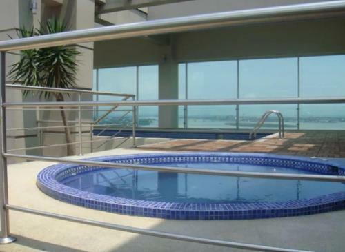 Apartamento Luxury Riverfront 502