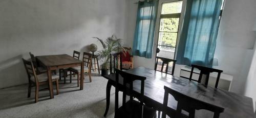 Hostal Malecon Guesthouse