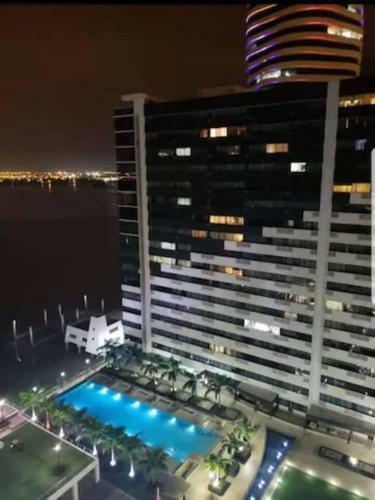 Apartamento Ecusuites Habitaci�n Vip Con Jacuzzi Hidro