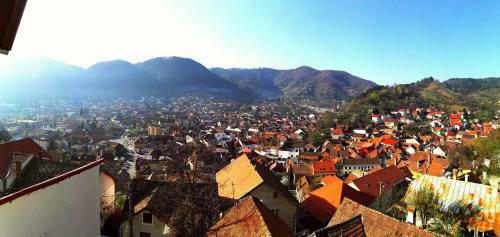 Hostal Vila Paul Best Paronamic View Over Medieval Historical Centre Brasov