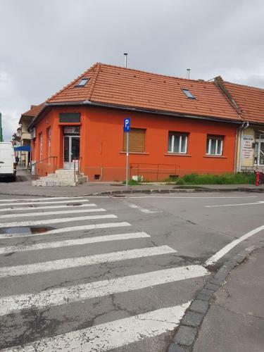 Hostal Casa Adi??
