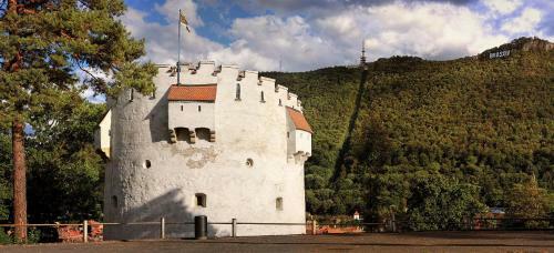 Apartamento Brasov Kronstadt Garden Studio