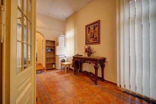 Apartamentos Casa De Vis, Brasov Old City Centre