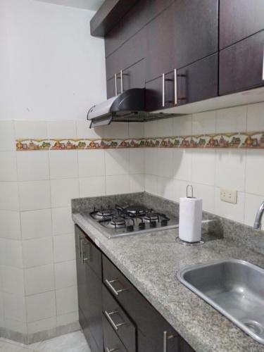 Apartamento Alquilo Comodo Apto Amoblado