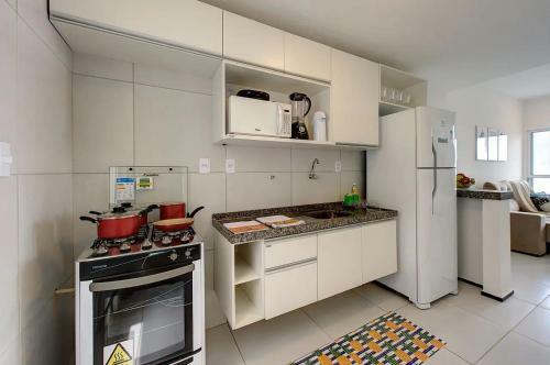 Excelente Tr�plex Em Porto Das Dunas Por Carpediem