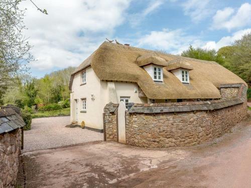 Rocombe Thatch