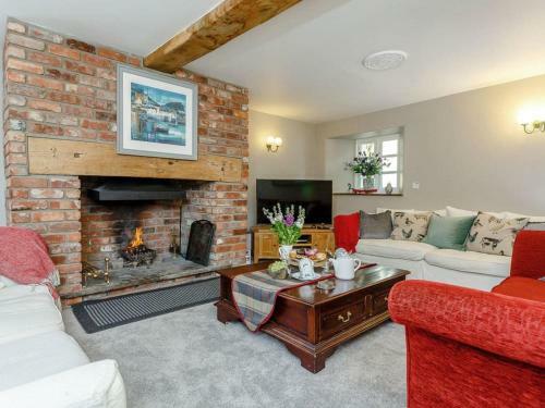 Rocombe Thatch