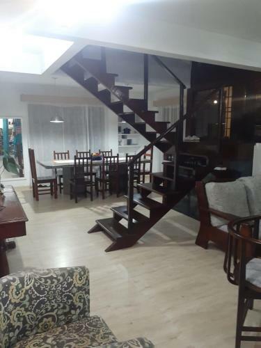Casa Com Piscina E Churrasqueira Regi�o Dos Lagos
