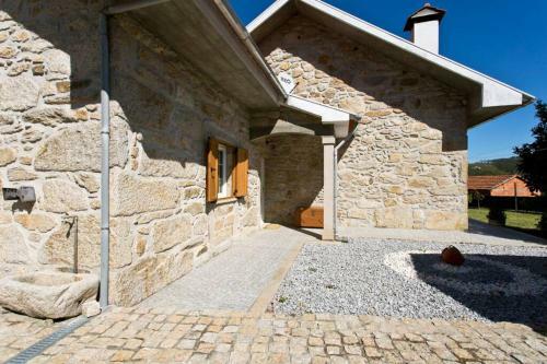 Casa Na Aldeia / House In Village