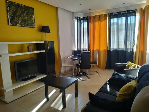 Apartamento 5j Panorama - Casas & Pap�is