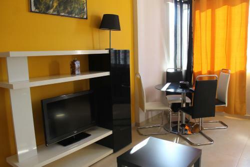 Apartamento 5j Panorama - Casas & Pap�is