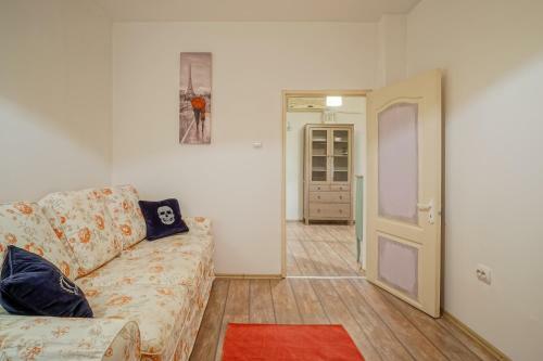 Apartamento Le Petit Paris - 1bdr Apt. Alba Iulia Square