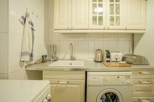 Apartamento Le Petit Paris - 1bdr Apt. Alba Iulia Square