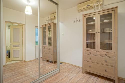 Apartamento Le Petit Paris - 1bdr Apt. Alba Iulia Square