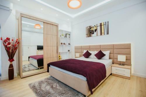 Color Apartments Corneliu Coposu 1a Street