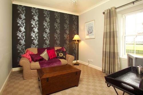 Bed & Breakfast Adniston Manor