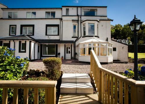 Bed & Breakfast Lochside Guest House