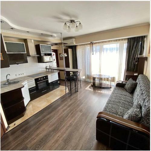 3-bedroom Apartment Most City Area