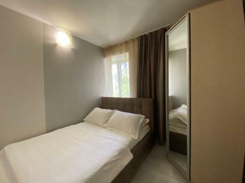 3-bedroom Apartment Most City Area