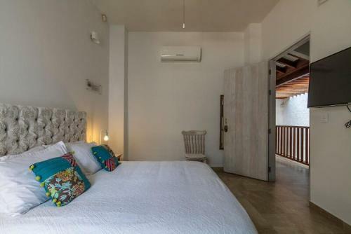 Hotel Casa Del Poeta - Getseman�