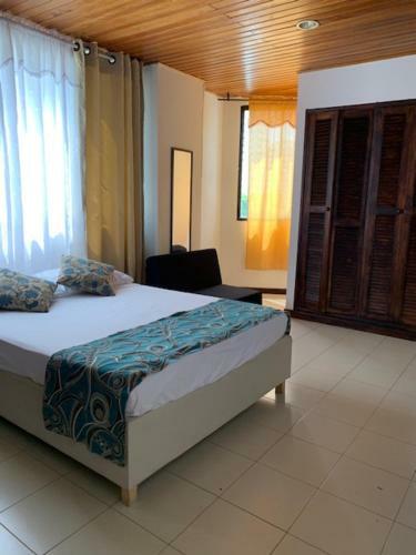 Apartamento Bueno, Bonito Y Barato