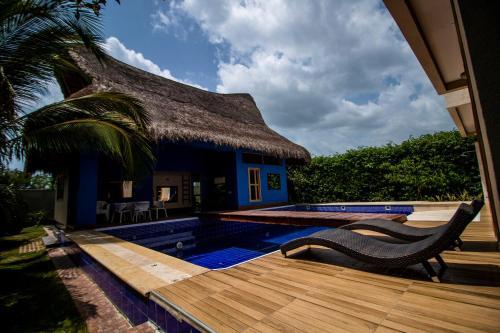 Villa Casa De Playa En Condominio Privado.