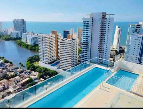 Luxury Apartamento Ubicaci�n Central Y Piscina.