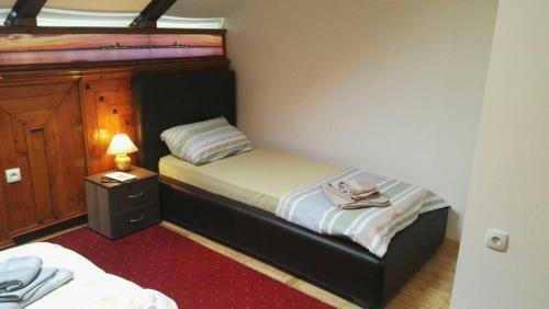 Hostal Fortezza Rooms