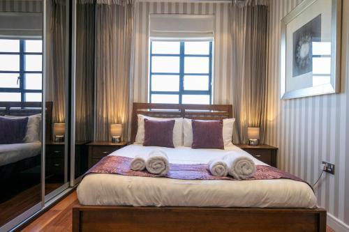 Apartamentos Flexi-lets@wallis Square, Farnborough
