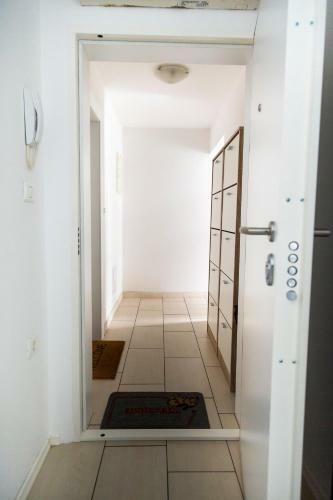 Sunny Old Town Apartment