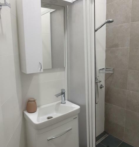 Apartamento Lovely Private Flats Free Parking