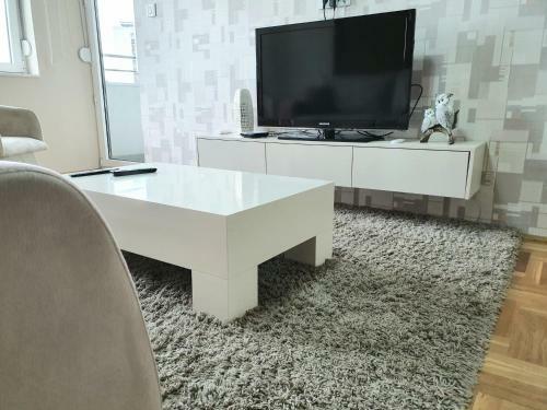 Angel Lux Apartman Sa Garazom