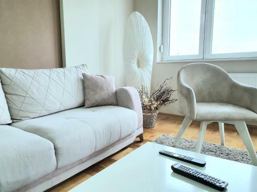 Angel Lux Apartman Sa Garazom