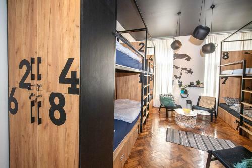 Bed & Breakfast B23 Apartments