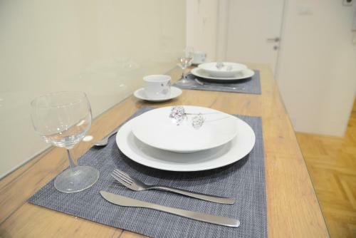 Anna Apartment