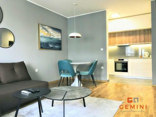 Gemini Apartment 3 - Modern Apartment With City View