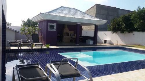 Casa De Praia Com Piscina E Hidromassagem