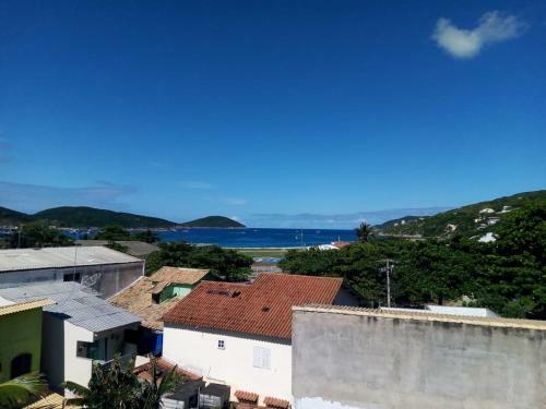 Casa Com Vistas Para A Praia Dos Anjos
