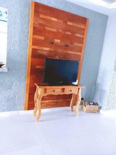 Casa 3 Suites Ar/piscina/churrasqueira