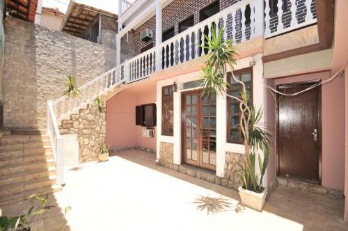 Hostal Leoli Pousada