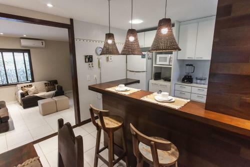 Rua Das Pedras - Casa Ampla 4 Quartos Com Ar, Area Gourmet E Jacuzzi