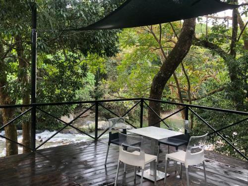 Hermosa Caba�a En River Village San Martin