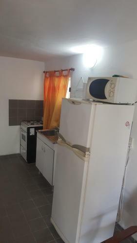 Casa En May� Sumaj A Metros Del R�o.