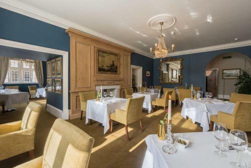 Rushton Hall Hotel And Spa