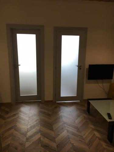 Historical Apartments V18