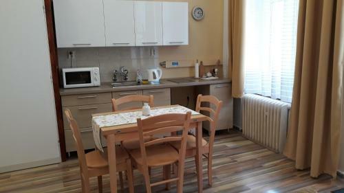 Apartment Corona