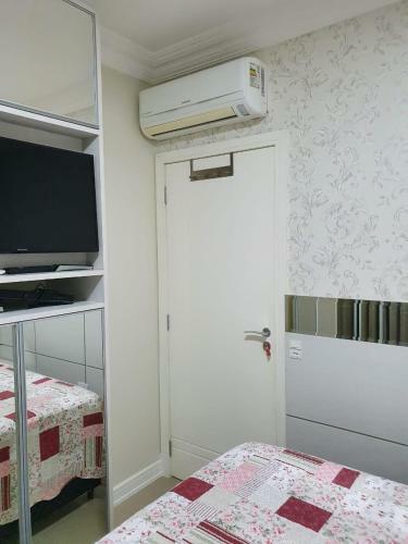 Lindo Apartamento Em Balne�rio Cambori�